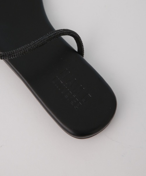 NANO universe（ナノユニバース）の「ラインストーントングサンダル（サンダル・レディース・ブラック/シルバー/ゴールド・38/36/37）」の14枚目の写真