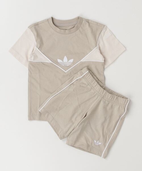 adidas Originals（アディダスオリジナルス）の「adidas Originals/アディダスオリジナルス アディカラー ショーツ & Tシャツ セットアップ（Tシャツ/カットソー・キッズ・ブラック/ベージュ・100/90）」の2枚目の写真