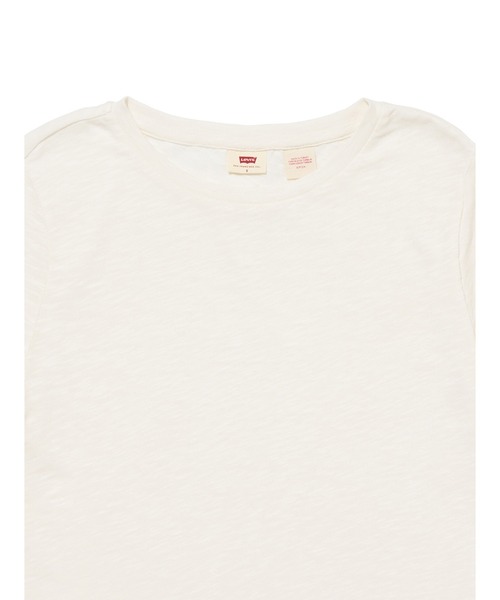 Levi's(リーバイス)の「Levi's/リーバイス MARGOT Tシャツ ホワイト EGRET(Tシャツ/カットソー・レディース・ホワイト・XS/S/M)」の6枚目の写真