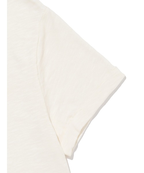 Levi's(リーバイス)の「Levi's/リーバイス MARGOT Tシャツ ホワイト EGRET(Tシャツ/カットソー・レディース・ホワイト・XS/S/M)」の5枚目の写真