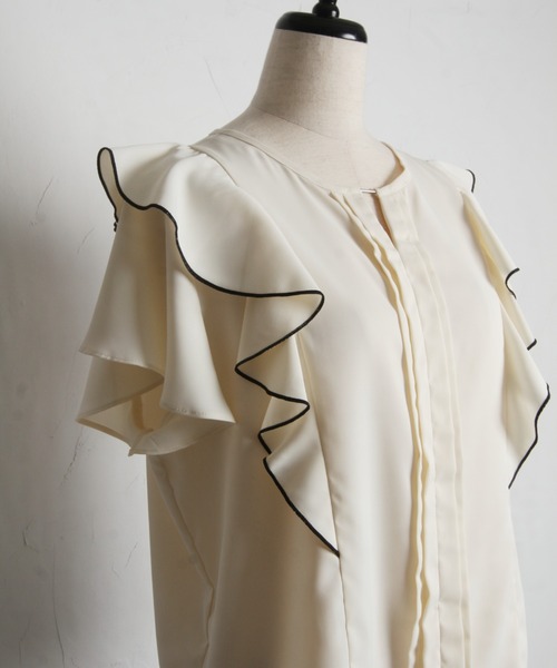 tocco closet（トッコ　クローゼット）の「配色ラッフルフリル×タックブラウス（シャツ/ブラウス・レディース・サックスブルー/アイボリー・M）」の20枚目の写真