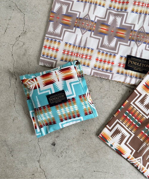 PENDLETON(ペンドルトン)の「ST:PENDLETON / PACKABLE SHOPPER ペンドルトン パッカブルショッパー(エコバッグ/サブバッグ・レディース・ターコイズブルー/ベージュ/オフホワイト・ONE SIZE)」の3枚目の写真