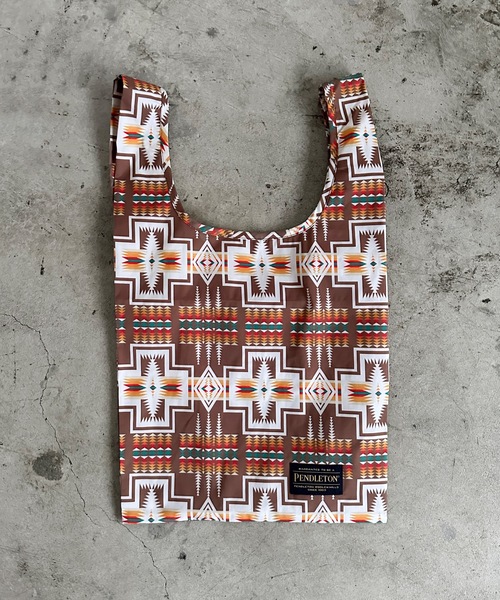 PENDLETON(ペンドルトン)の「ST:PENDLETON / PACKABLE SHOPPER ペンドルトン パッカブルショッパー(エコバッグ/サブバッグ・レディース・ターコイズブルー/ベージュ/オフホワイト・ONE SIZE)」の17枚目の写真