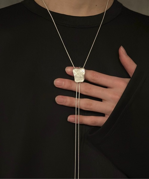 Burner(バーナー)の「【OKUOKU 0909】マルチデザイン ループタイ ネックレス oku-necklace-00414(ネックレス・メンズ・シルバー系2/ゴールド系4/シルバー系3/ゴールド系6/ゴールド系3/シルバー系5/ゴールド系2/シルバー系6/シルバー系4/ゴールド系1/シルバー系1/ゴールド系5/レッド/グリーン/その他2/その他3/その他4/その他5/ゴールド系7/ゴールド系8/シルバー系7/シルバー系9/シルバー系その他4/その他26/その他27/その他28/その他29/その他30/シルバー系その他3/その他11/その他12/その他13/その他23/その他24/その他25/シルバー系その他/ゴールド系その他/その他6/その他8/その他9/その他10/その他19/ゴールド系その他2/その他14/その他15/その他16/その他17/その他18/シルバー系その他2/シルバー系その他6/その他7/その他20/その他21/その他1/その他22・FREE)」の12枚目の写真