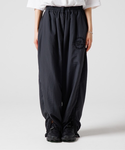 Da-iCE × WIND AND SEA　ナイロンパンツ　ベージュ　Lサイズ Amazon.co.jp: Da-iCE WIND AND SEA ナイロンパンツ ベージュ L