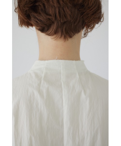 RIM.ARK(リムアーク)の「Neck darts box SH(シャツ/ブラウス・レディース・グレー/ライトイエロー/ホワイト・38/36)」の15枚目の写真