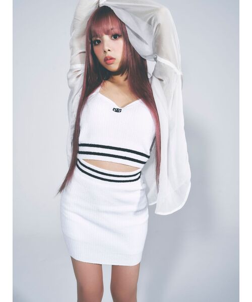 GYDA（ジェイダ）の「ラインパイルニット スカートライクショートパンツ（スカート・レディース・ブラック/オフホワイト・FREE）」の22枚目の写真