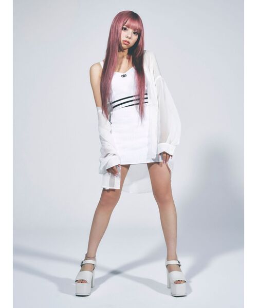 GYDA（ジェイダ）の「ラインパイルニット スカートライクショートパンツ（スカート・レディース・ブラック/オフホワイト・FREE）」の21枚目の写真