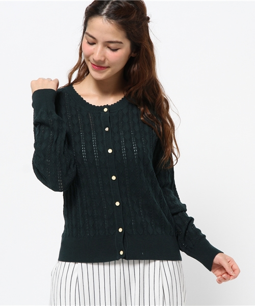 one after another NICE CLAUP（ワンアフターアナザーナイスクラップ）の「【ナイスクラップ】ダイヤケーブルカーディガン（カーディガン/ボレロ・レディース・アイボリー/キャメル/ボルドー/グリーン/ブラック・FREE）」の4枚目の写真