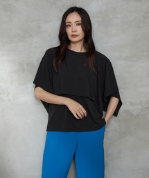 ケープショルダープルオーバー