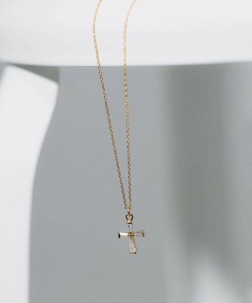 クリスタル クロスネックレス ゴールド