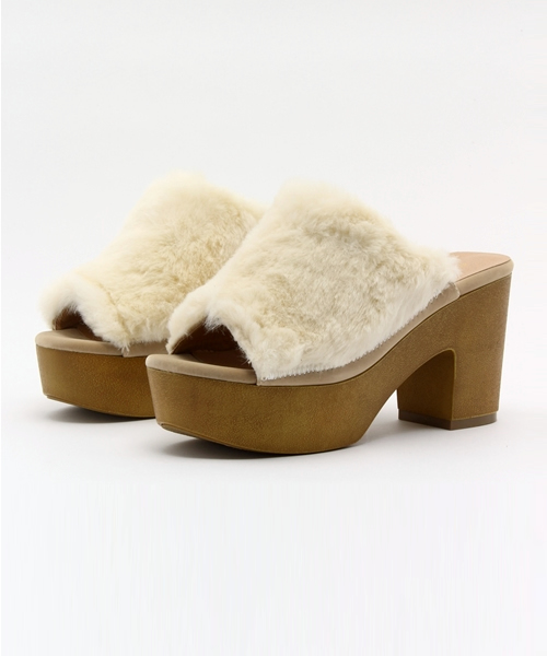 Chico（チコ）の「スエードサボ（サンダル・レディース・グレー/ベージュ/ブラック・LARGE/MEDIUM/SMALL）」の3枚目の写真