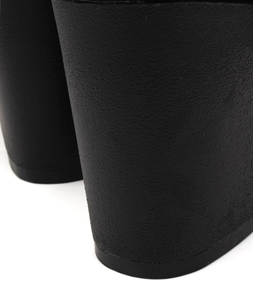 Chico（チコ）の「スエードサボ（サンダル・レディース・グレー/ベージュ/ブラック・LARGE/MEDIUM/SMALL）」の10枚目の写真