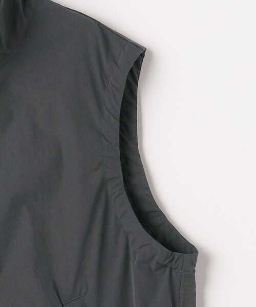 green label relaxing（グリーンレーベルリラクシング）の「スペクテイト ベスト（ベスト・メンズ・ブラック/ダークグレー・L/M/S）」の13枚目の写真