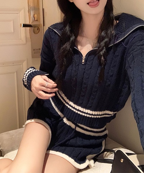GLAMOROUS JANE(グラマラスジェーン)の「ケーブル編みセーラーカラーニット×ショートパンツセットアップ(セットアップ・レディース・オフホワイト/ネイビー・FREE)」の12枚目の写真