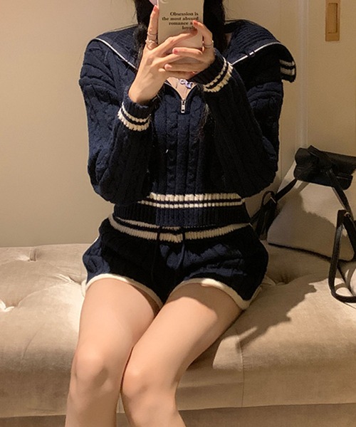 GLAMOROUS JANE(グラマラスジェーン)の「ケーブル編みセーラーカラーニット×ショートパンツセットアップ(セットアップ・レディース・オフホワイト/ネイビー・FREE)」の16枚目の写真