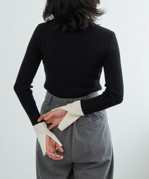 VENCEEXCHANGE（ヴァンスエクスチェンジ）の「配色スリット袖ハイネックニット（ニット/セーター・レディース・ブラック/グレー/アイボリー/チャコール・FREE）」の10枚目の写真