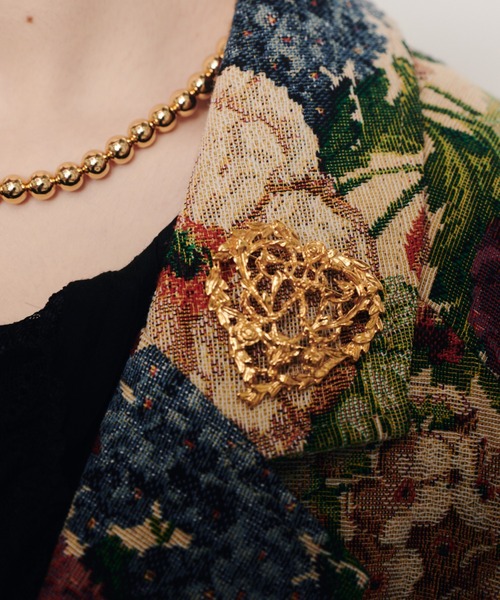 manana suerte（マニャーナスエルテ）の「リーフハートブローチ（ブローチ/コサージュ・レディース・ゴールド・FREE）」の2枚目の写真