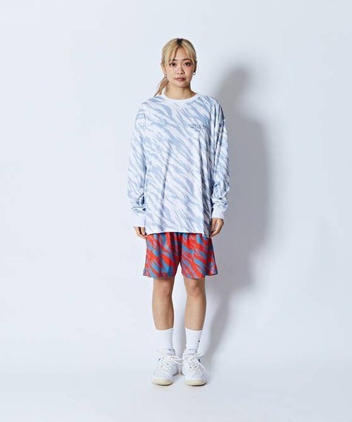 AKTR（アクター）の「AKTR BEAST CAMO A.L LOOSE L/S SP TEE（アクター ビーストカモ A.L ルーズ ロングスリーブ SP ティー）（Tシャツ/カットソー・メンズ・ブラック/ホワイト/グリーン・MEDIUM/LARGE/X-LARGE/XX-LARGE）」の12枚目の写真