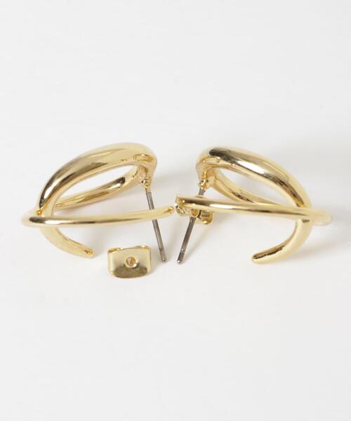 SMELLY（スメリー）の「ニュアンスカーブピアス（ピアス（両耳用）・レディース・ゴールド・-）」の8枚目の写真