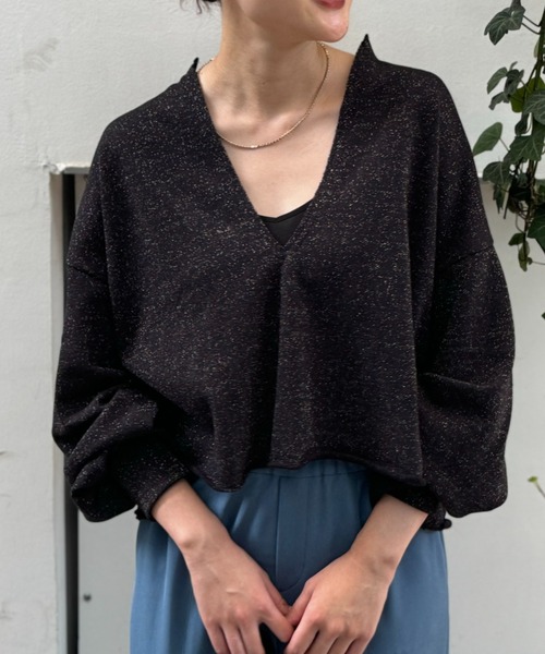 qualite scape(カリテ スケープ)の「キーネックスウェット(スウェット・レディース・ホワイト/チャコールグレー/ライトベージュ/ブラック・フリー)」の2枚目の写真