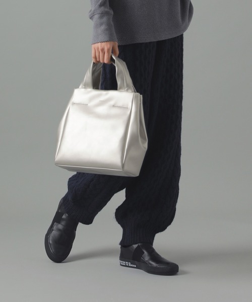 ZUCCa（ズッカ）の「ラウンディッシュBAG / バッグ / (O)（ショルダーバッグ・レディース・レッド/ブラック/シルバー・FREE）」の5枚目の写真