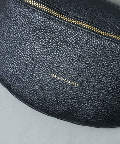 Actually（アクチュアリー）の「イタリア製カウレザー SHOULDER BAG（トートバッグ・レディース・ブラック/アイボリー・0）」の14枚目の写真