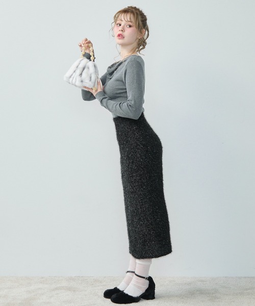 TITTY&CO.（ティティーアンドコー）の「アシンメトリードレープネックニット（ニット/セーター・レディース・チャコールグレー/キャメル・FREE）」の19枚目の写真