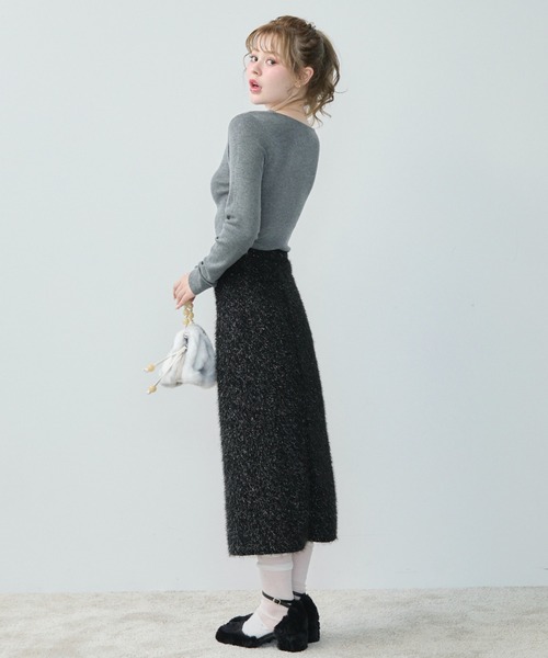 TITTY&CO.（ティティーアンドコー）の「アシンメトリードレープネックニット（ニット/セーター・レディース・チャコールグレー/キャメル・FREE）」の21枚目の写真