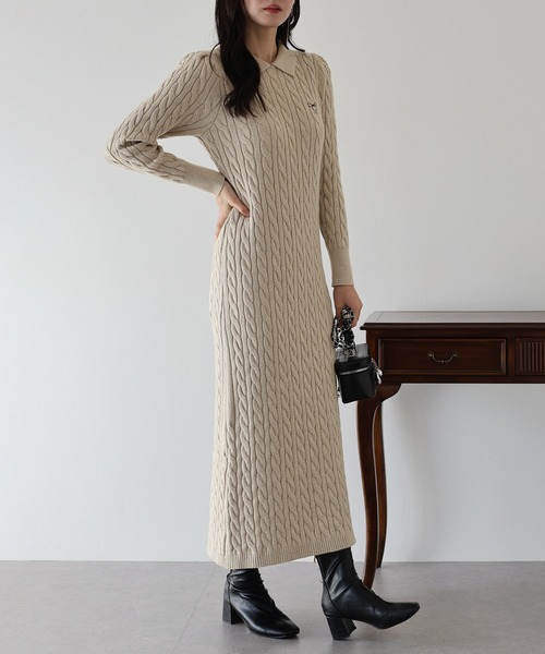 BLUEEAST(ブルーイースト)の「リボン刺繍ポロケーブルニットワンピース(ワンピース・レディース・グレー/ベージュ/ネイビー・MEDIUM)」の6枚目の写真