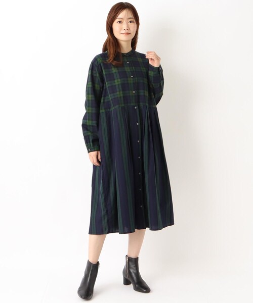 one'sterrace(ワンズテラス)の「チェック&ストライプ柄 コンビワンピース(ワンピース・レディース・ネイビー系5/ブラック系8/グレー系その他7・02)」の15枚目の写真
