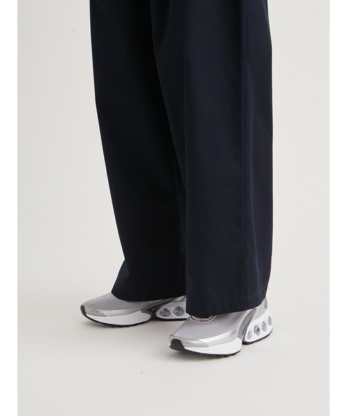 emmi（エミ）の「撥水 サイドタックパンツ（チノパンツ・レディース・ネイビー/ベージュ・0/1）」の16枚目の写真