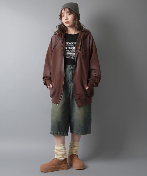SPINNS(スピンズ)の「ヴィンテージライクロゴジップパーカー(パーカー・メンズ・ブラック/ブルー/ブラウン・ONESIZE)」の18枚目の写真