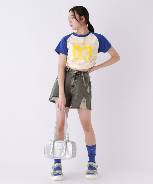 repipi armario（レピピ アルマリオ）の「ダメージデニムショートパンツ（デニムパンツ・キッズ・グレー系その他/ブルー/ブルー系その他/ブラック系その他/ホワイト・SMALL/LARGE/MEDIUM）」の16枚目の写真