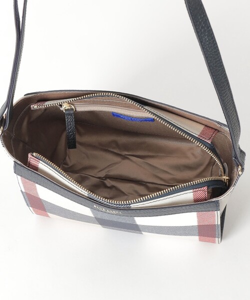 BLUE LABEL CRESTBRIDGE（ブルーレーベルクレストブリッジ）の「クレストブリッジチェックPVCミニショルダー（ショルダーバッグ・レディース・ベージュ系その他/レッド/グリーン系その他/ライトブルー・FREE）」の8枚目の写真
