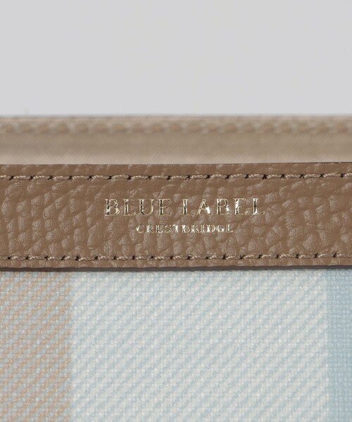 BLUE LABEL CRESTBRIDGE（ブルーレーベルクレストブリッジ）の「クレストブリッジチェックPVCミニショルダー（ショルダーバッグ・レディース・ベージュ系その他/レッド/グリーン系その他/ライトブルー・FREE）」の16枚目の写真