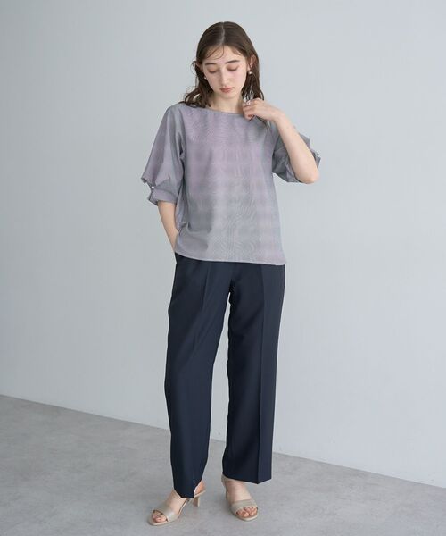 YECCA VECCA（イェッカヴェッカ）の「サイドラインストレートパンツ（スラックス・レディース・グレイッシュベージュ/ネイビー・S/M/M-L）」の10枚目の写真