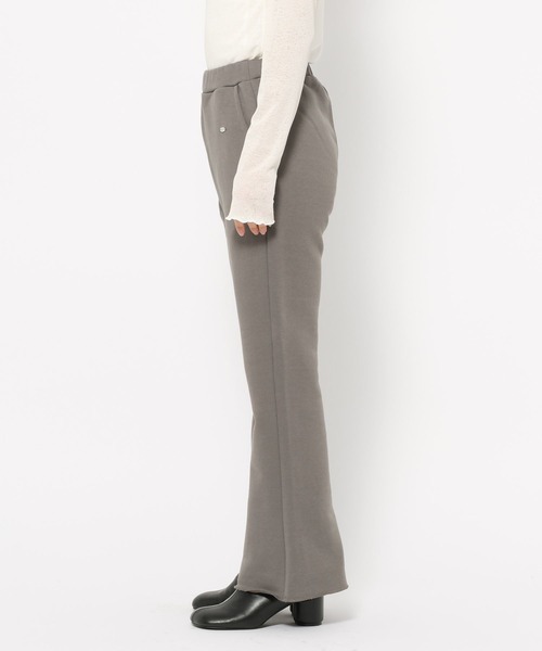 mysty woman（ミスティウーマン）の「スウェットフレアパンツ  320383（スウェットパンツ・レディース・グレー/ブラック/ピンク・FREE）」の12枚目の写真