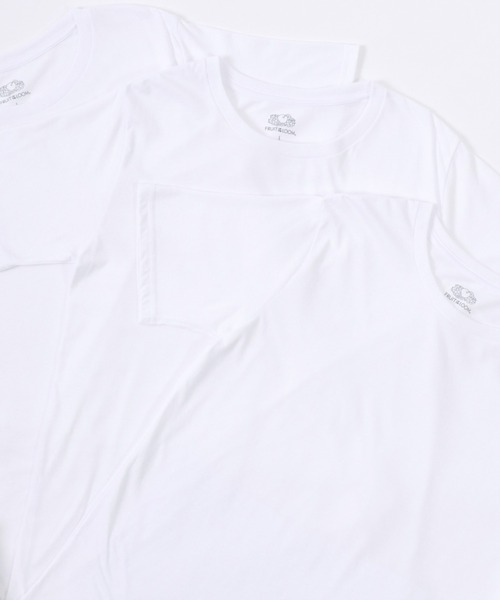 FRUIT OF THE LOOM(フルーツオブザルーム)の「FRUIT OF THE LOOM/フルーツオブザルーム クルーネック 半袖Tシャツ/3枚セット パックT/レディース メンズ(Tシャツ/カットソー・メンズ・ブラック/ホワイト・XL/L/M)」の3枚目の写真