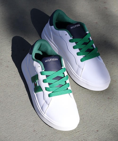 CORPUS TOKYO(コーパス トーキョー)の「【TOMMY HILFIGER/トミーヒルフィガー】TH CAYMAN 3.0/ケイマン ローカット スニーカー(スニーカー・レディース・ピンク/ホワイト×ブラック/ホワイト×グリーン・24.0cm/23.5cm/23.0cm/22.5cm/25.0cm/24.5cm)」の6枚目の写真