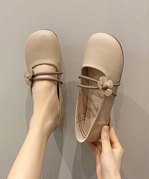 shoes365(シューズスリーシックスファイヴ)の「【shoes 365】フラワーデザインストラップフラットシューズ(スリッポン・レディース・オフホワイト/ベージュ・25.0cm/24.5cm/24.0cm/23.5cm/23.0cm/22.5cm)」の8枚目の写真