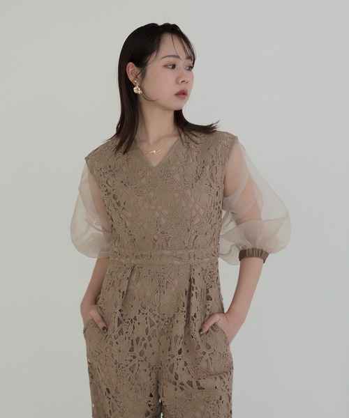 Leja（レジャ）の「【LEJA】2WAYシアースリーブ花柄パンツドレス 2点
