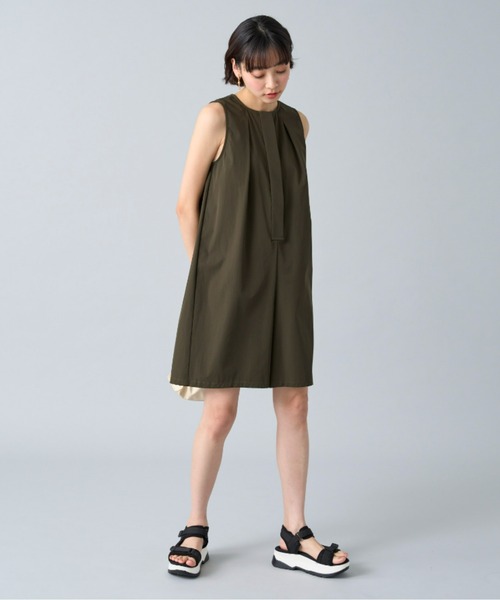 UNDOVE(アンドゥーブ)の「〈UNDOVE〉【はっ水/ストレッチ/UV対策/防シワ/接触冷感/アウトドア/普段着/水際アイテム/レジャー】はっ水オールインワン(サロペット/オーバーオール・レディース・カーキ/ブラック・X-LARGE/LARGE/MEDIUM)」の22枚目の写真