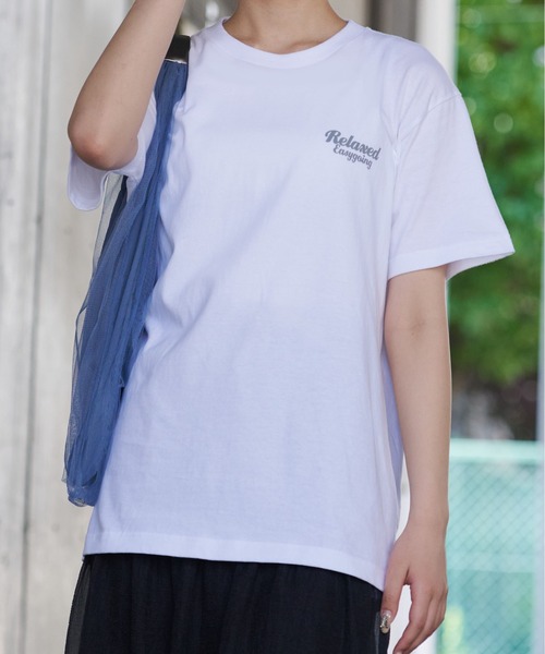 MODISH GAZE(モディシュガゼ)の「スモーキングガールRelaxed半袖Tシャツ(Tシャツ/カットソー・メンズ・ホワイト×グレー/ホワイト×ピンク/ブラック×パープル/ブラック×ブルー/ブラック×グリーン/ホワイト×ブルー・LARGE/X-LARGE/MEDIUM)」の14枚目の写真