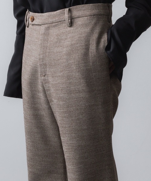 ato（アトウ）の「SLUB TWEED FLAIR PANTS（スラックス・メンズ・ブラック/ライトブラウン・44/46/48）」の20枚目の写真