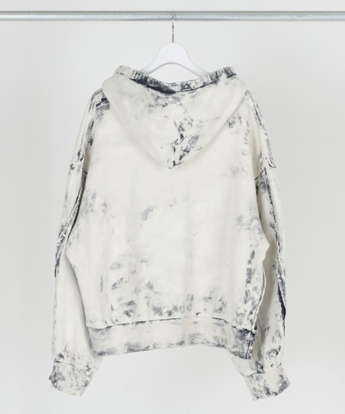 DISCOVERED（ディスカバード）の「DISCOVERED BLEACH PULL HOODIE（パーカー・メンズ・ブラック・1/3）」の3枚目の写真