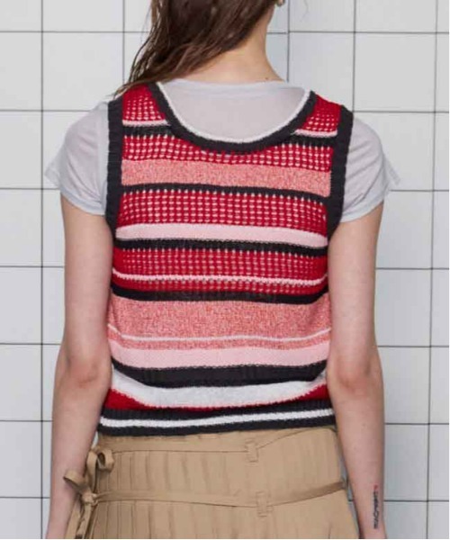 MAISON SPECIAL（メゾンスペシャル）の「2way Multi Border Tank Top/2WAYマルチボーダータンクトップ【MAISON SPECIAL/メゾンスペシャル】（ベスト・レディース・ブラック/ライム/ピンク・FREE）」の13枚目の写真