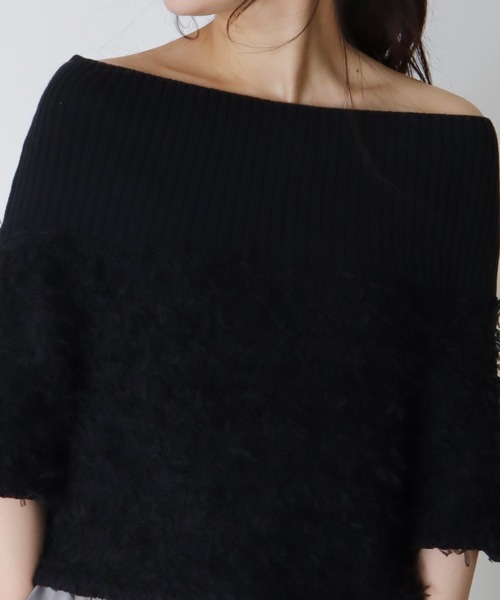 DRESSLAVE(ドレスレイブ)の「ribbon yarn off-shoulder pull(リボンヤーンオフショルダープルオーバー)(ニット/セーター・レディース・グリーン/ブラック・38)」の6枚目の写真