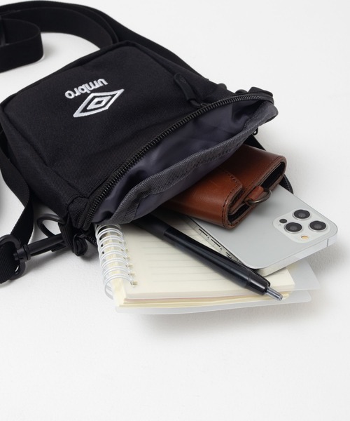 セール】UMBRO ミニショルダーバッグ（ショルダーバッグ