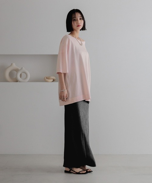 LOWRYS FARM（ローリーズファーム）の「２ＷＡＹオフショルプルオーバーＳＳ　 452022（Tシャツ/カットソー・レディース・チャコールグレー/ピンク/アイボリー・SHORT/LONG）」の7枚目の写真